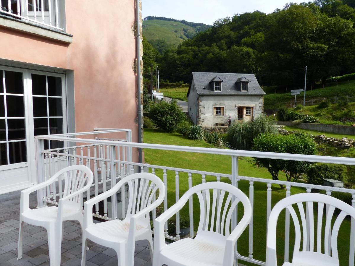 Maison Ainerak Gite A Sainte Engrace La Pierre Saint Martin Bagian luar foto
