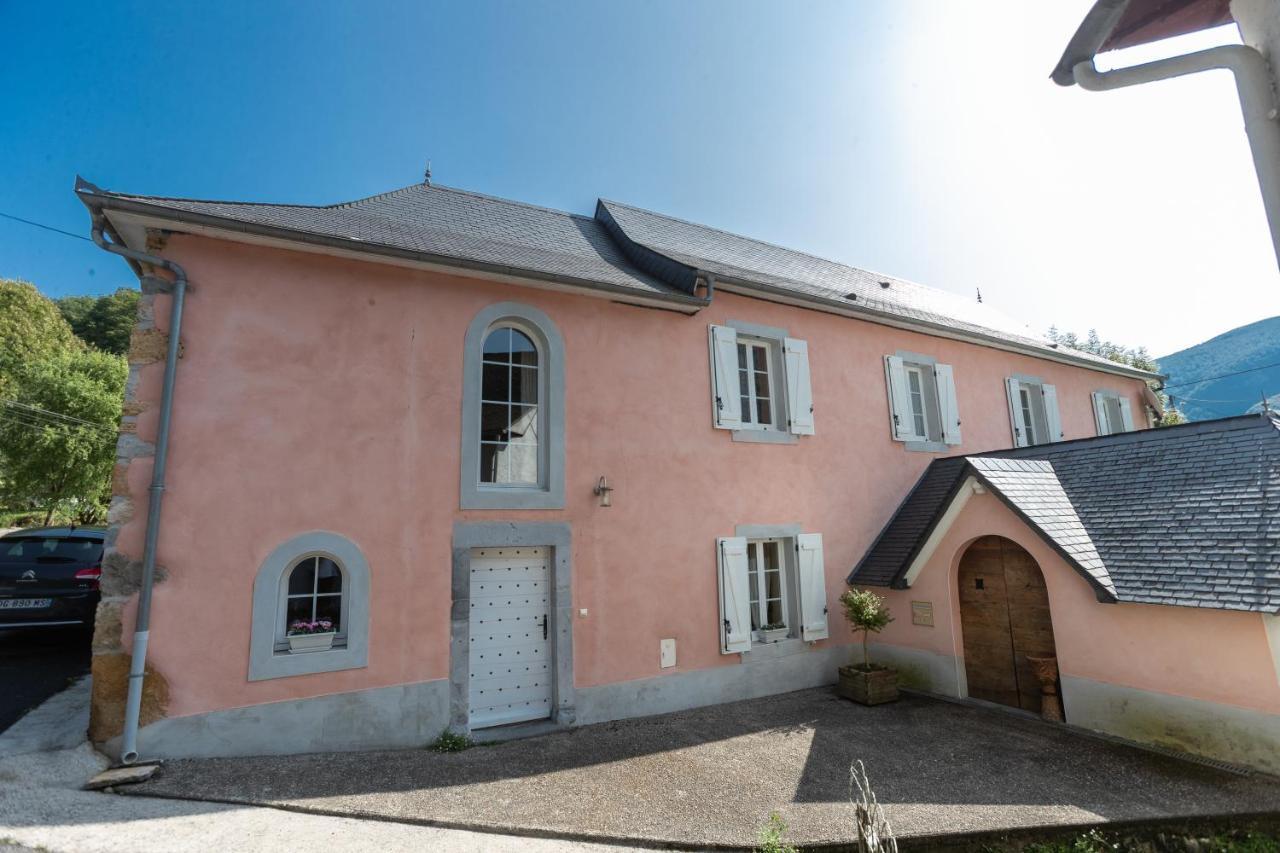 Maison Ainerak Gite A Sainte Engrace La Pierre Saint Martin Bagian luar foto